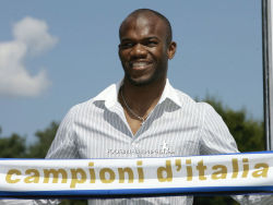 David Suazo 9