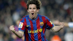 Lionel Messi 52