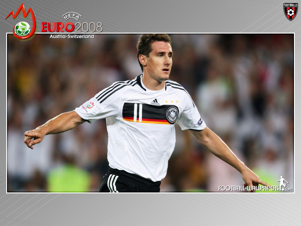 Miroslav Klose | Sepak bola, Olahraga, Gambar sepak bola