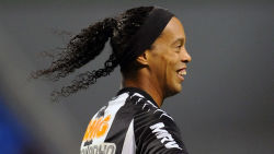 Ronaldinho 43